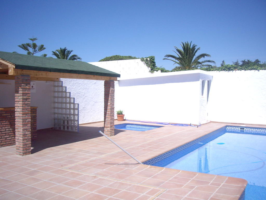 Hostal Mini Golf Los Canos De Meca Exterior foto